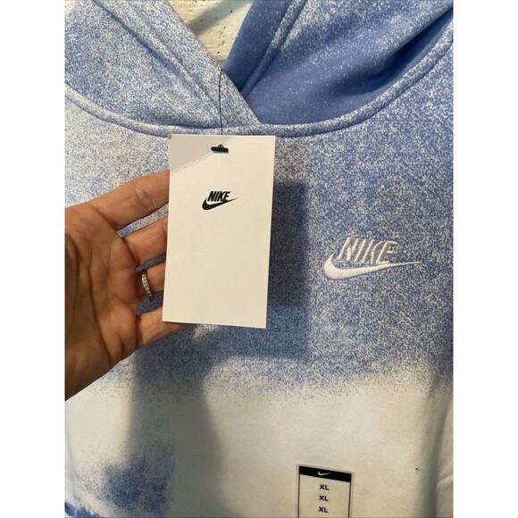 NWT Nike Big Kids Pull Over Sweatshirt Pockets Hood Nwt, XL - Picture 2 of 7